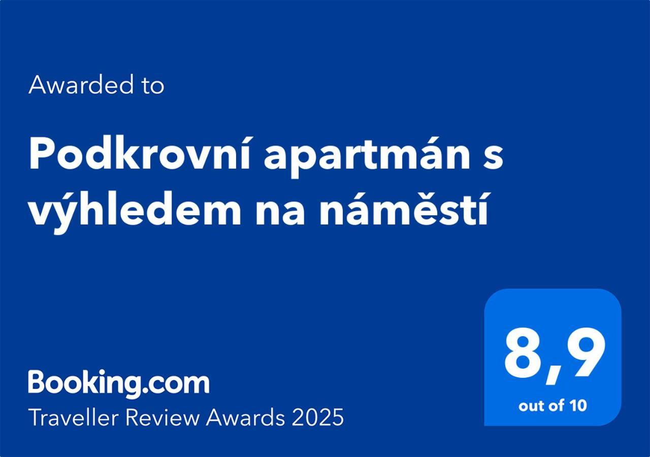 Podkrovní apartmán s výhledem na náměstí Lomnice nad Lužnicí Exteriér fotografie